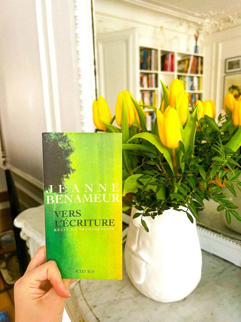 Lire Jeanne Benameur