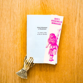 Marque-page Alice’s adventures in wonderland (Alice au pays des merveilles)