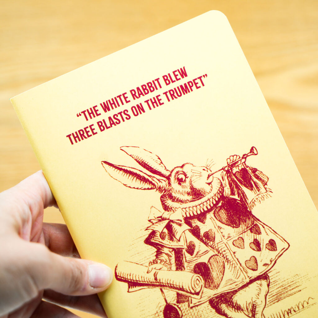 Alice carnet Rabbit & trumpet zoom